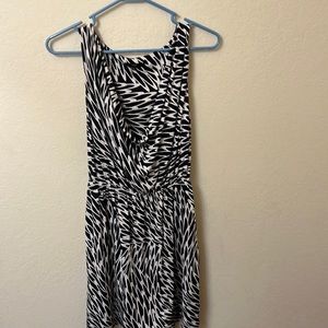 Tart sleeveless dress